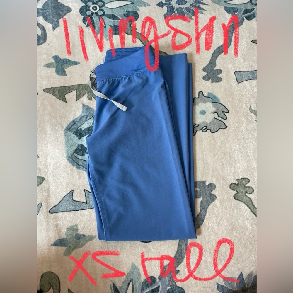 Figs Ceil Blue Scrub Bundle